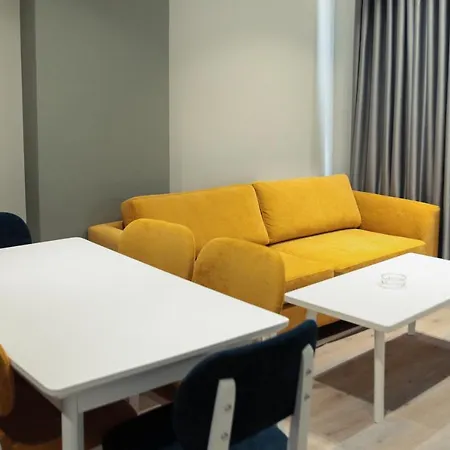 White Crown Hotel 4*